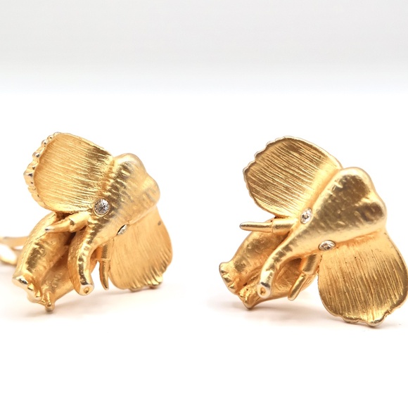 Vintage Elephant Clip Gold-Tone Earrings with Rhinestone eyes, Signed by N.J. - Picture 1 of 6